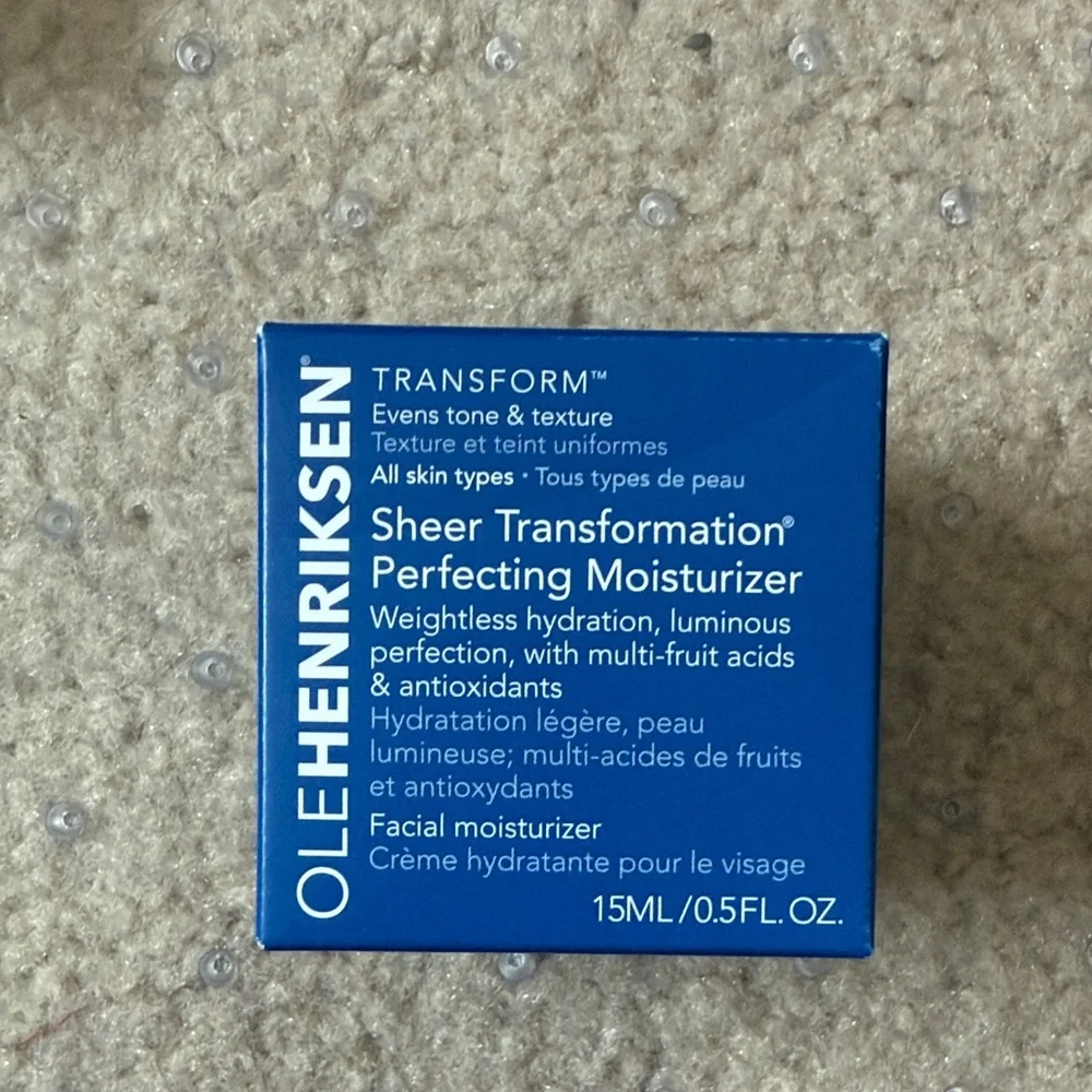 Ole Henriksen Glow and Transform Skincare Collection - Picture 2 of 6